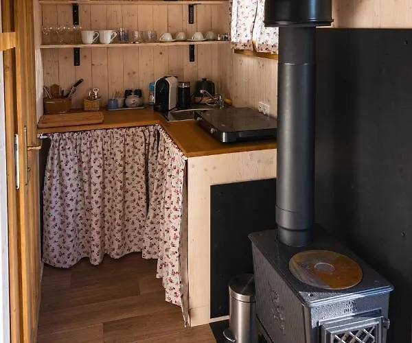 Maringotka Na Samote *